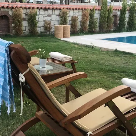 Monottoman 2* Alacati