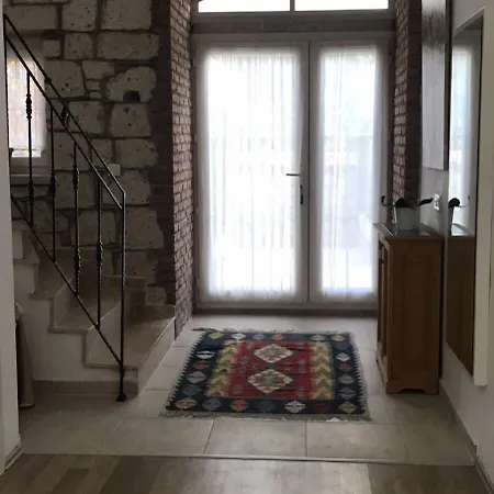 Monottoman ホテル