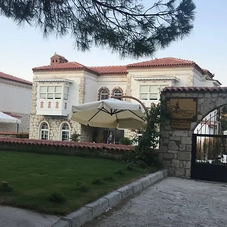 Hotel Monottoman 2*