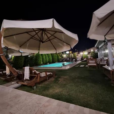 酒店 Monottoman 2*