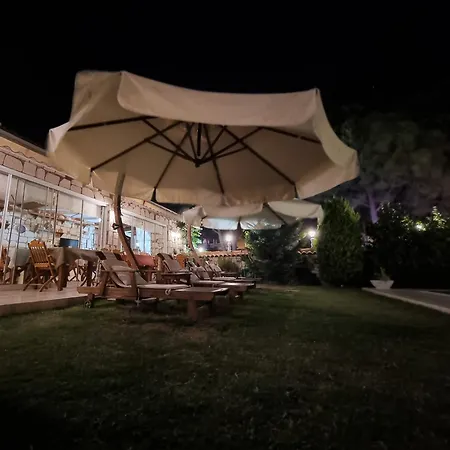 Monottoman Otel