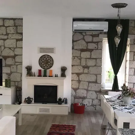 Monottoman 阿拉恰特