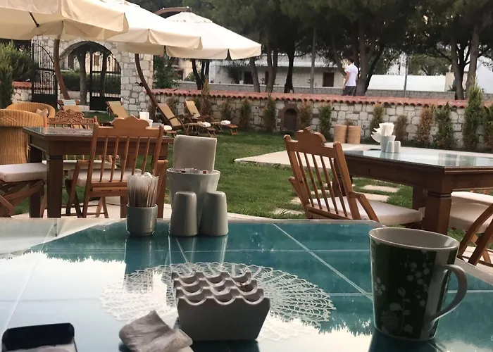 Monottoman 2* Alacati